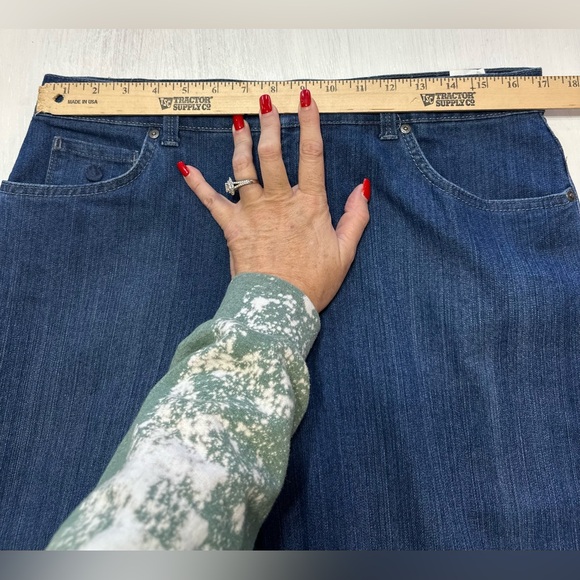 Gl Gloria Vanderbilt Amanda Jeans Women’s 12 Blue Stretch Straight Leg Denim - Picture 3 of 9